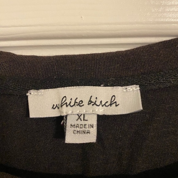 White Birch Black Top - Picture 4 of 5